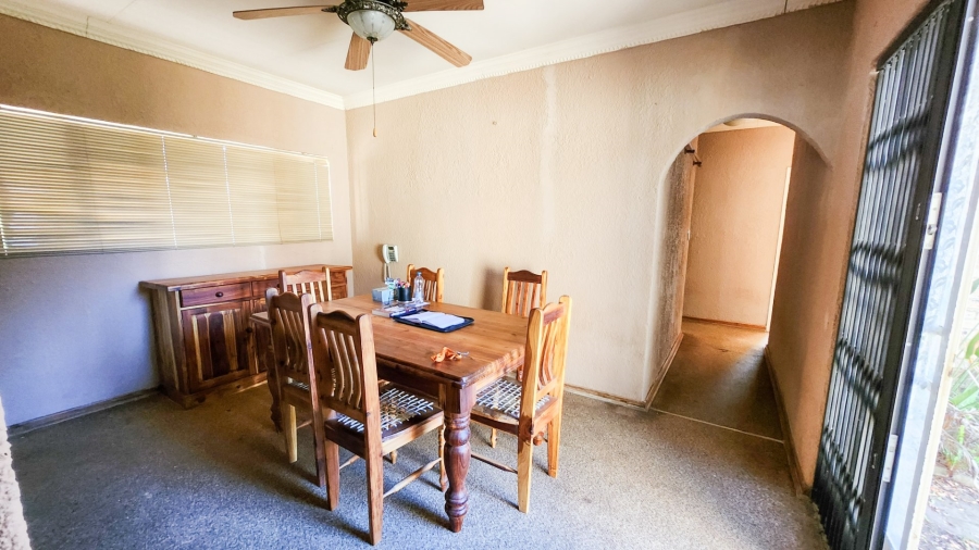 3 Bedroom Property for Sale in La Hoff North West